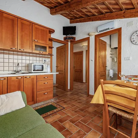 Stunning In With Kitchen