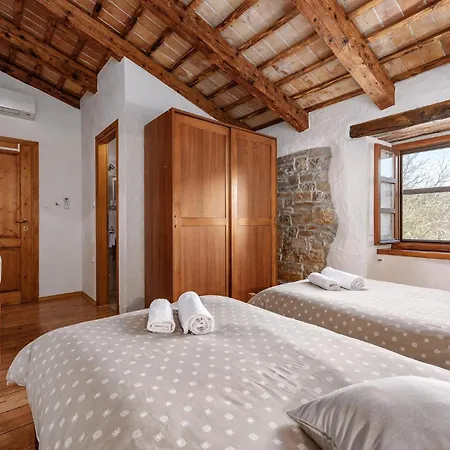 Cozy In With Wifi Apartment