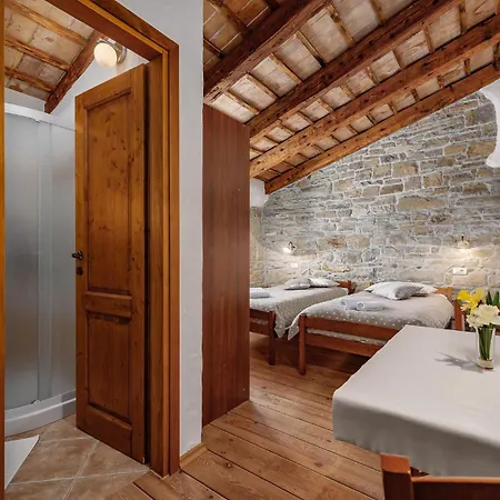 Stunning In With Kitchen
